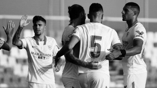 Sigue prendido fuego: el golazo de Lucas Ocampos en el primer amistoso del Sevilla