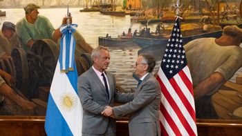El Gobierno confirmó el retiro de la OMS y anunció una reforma del sistema sanitario