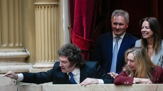 El fuerte cruce de Milei con diputados de la izquierda: Ustedes son los asesinos