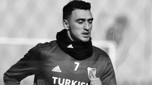 Luego de estar aislado por posible COVID-19, Matías Suárez se sumó a las prácticas de River