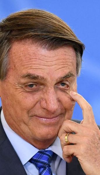 A pura ironía, Jair Bolsonaro usó el lenguaje inclusivo para criticar a la Argentina