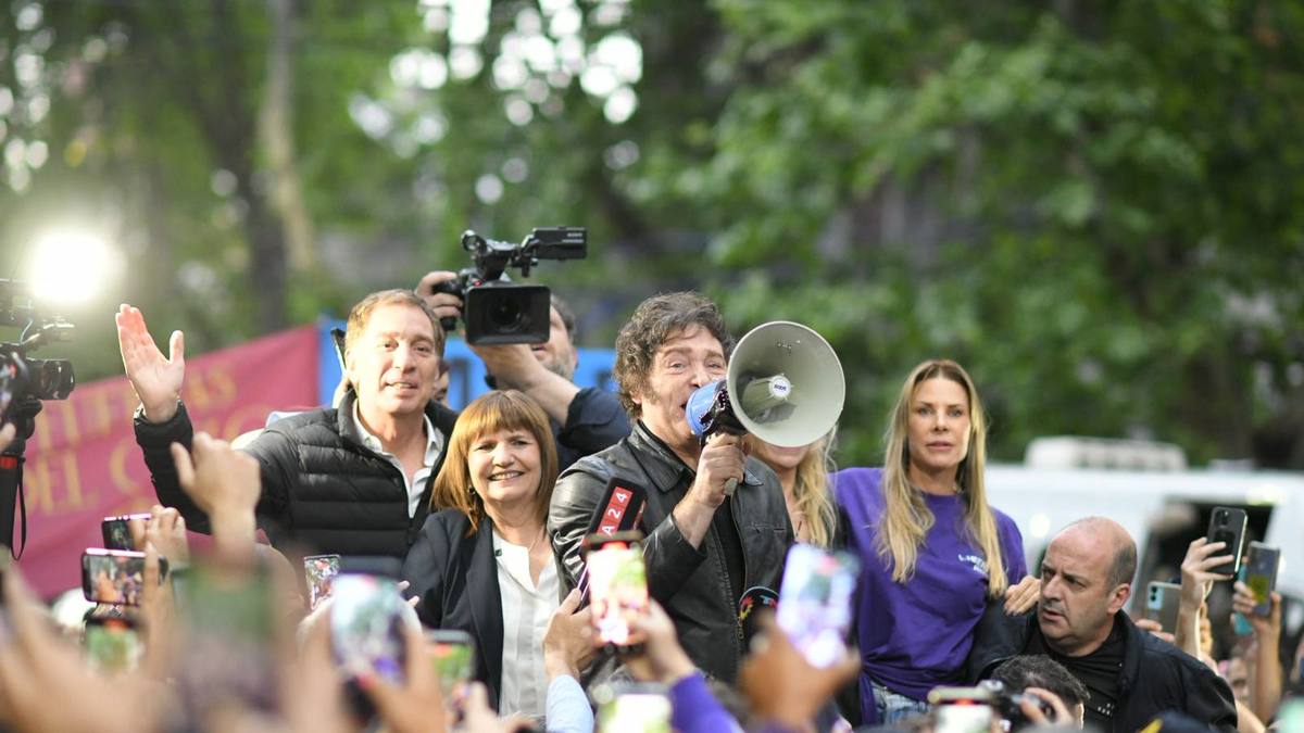 Javier Milei en el acto de Tres de Febrero: Estamos a mitad de camino, no aflojen