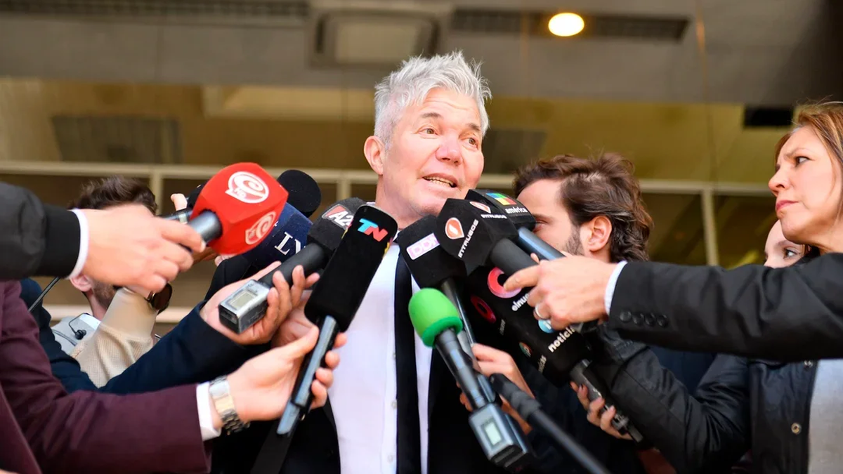 Burlando pedir&aacute; la detenci&oacute;n de la jueza Makintach si le aceptan la renuncia.