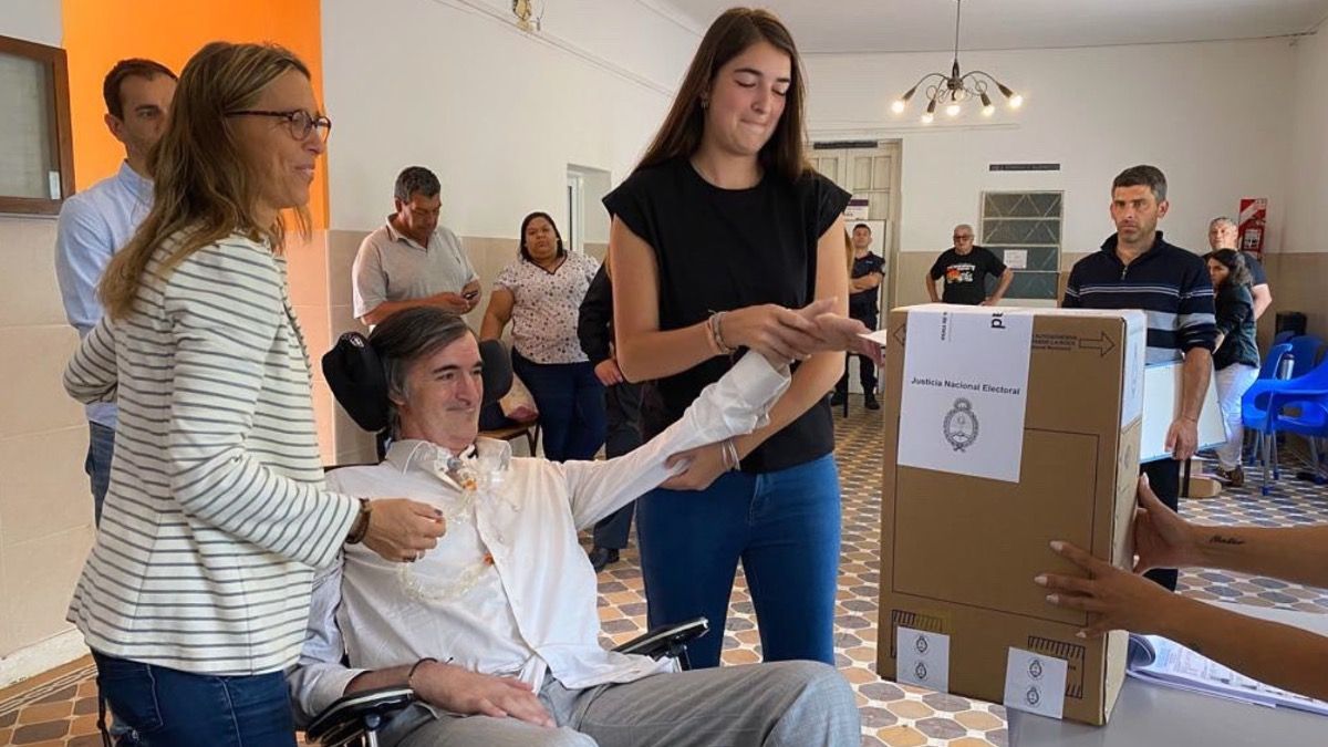 Votó Esteban Bullrich en Junín.