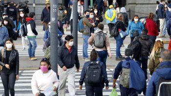 Volvieron a aumentar los contagios: se confirmaron 12.701 casos de coronavirus y 344 muertes en 24 horas
