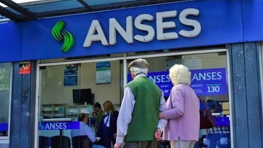 ANSES Pensión no Contributiva: ¿puedo cobrarla si tengo AUH, AUE o jubilación?