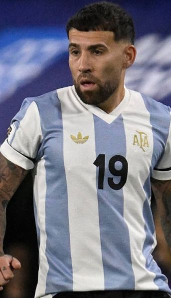 ¿Efecto Di María? El club argentino que quiere repatriar a Nicolás Otamendi