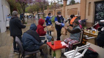 España vive un aumento de casos de pobreza por la pandemia que supera la crisis de 2008