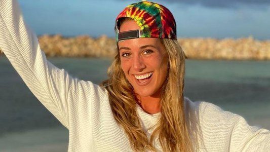 El destape de Mica, la hija de Sergio Lapegüe: en traje de baño en pleno Caribe