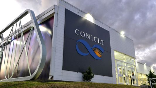 La carta de 68 ganadores del Premio Nobel a Javier Milei: El sistema de ciencia y tecnología se acerca a un peligroso precipicio