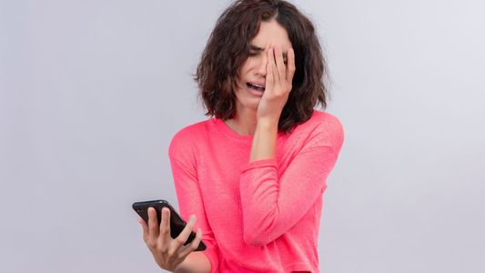 ¡Cuidado si te llega este mensaje en WhatsApp! Alertan por la estafa más peligrosa del año