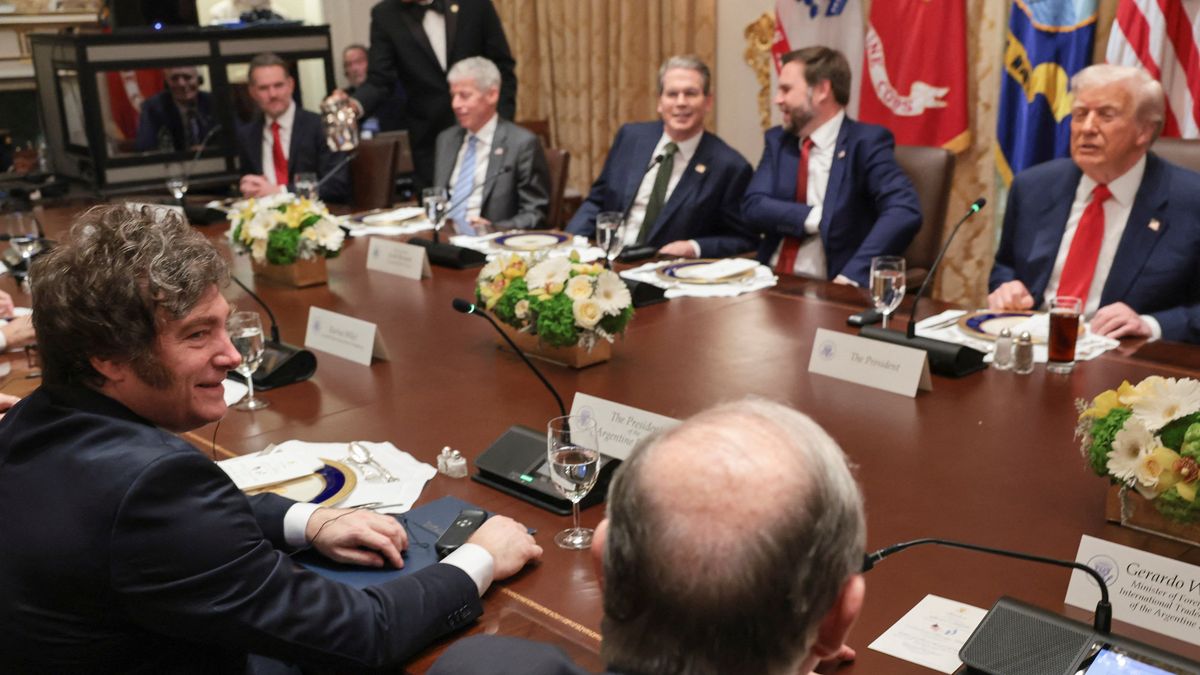 La administraci&oacute;n del presidente Javier Milei fue elogiada por Trump en el almuerzo de trabajo. (Foto: Reuters).