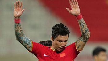 China prohíbe los tatuajes para los futbolistas de su Selección