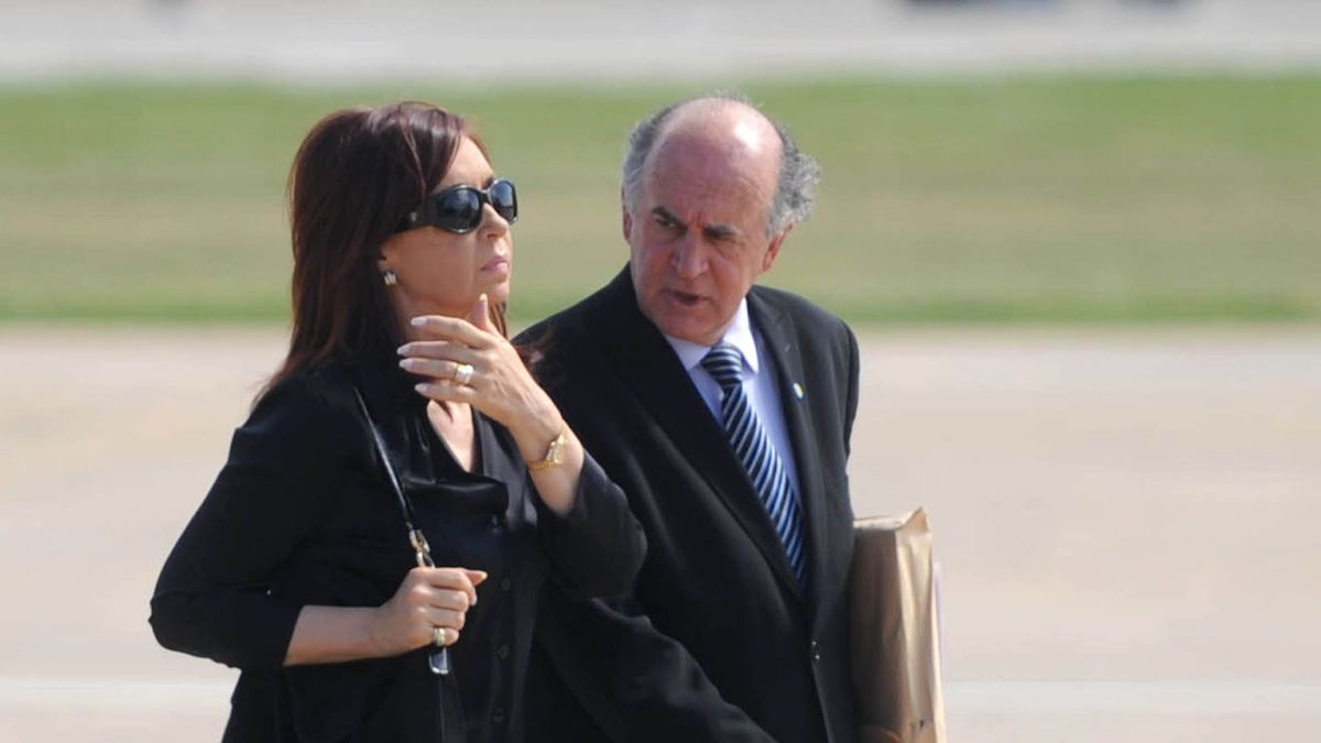 Cristina Kirchner junto a Oscar Parrilli
