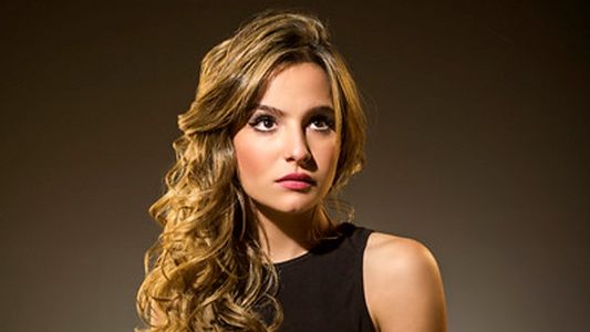 Brenda Asnicar vuelve a la televisión argentina y es la gran apuesta de un canal líder