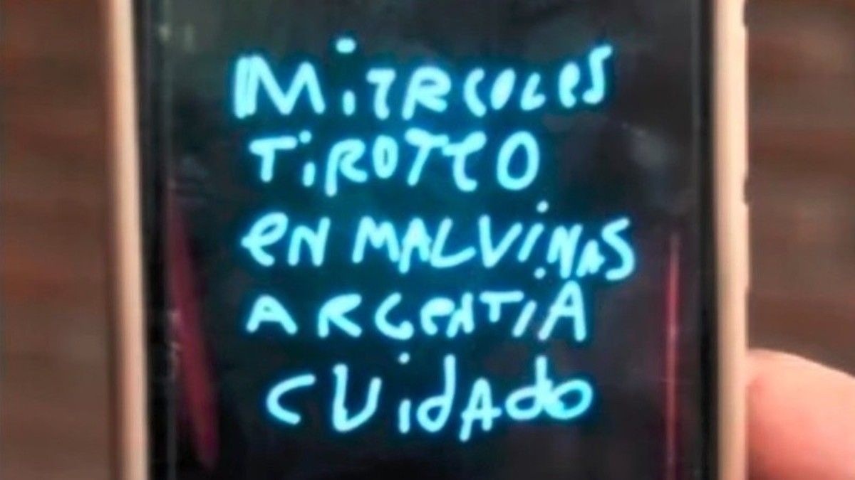 Uno de los mensajes que se enviaron (Foto: El Litoral).