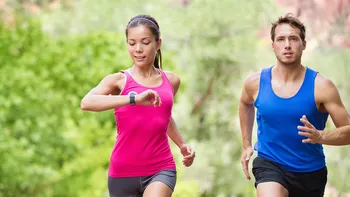 Hombres y mujeres: cuánto ejercicio semanal deben hacer para evitar enfermedades cardíacas