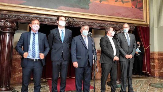 Juntos por el Cambio le respondió a Alberto Fernández por su mensaje irónico: Está claro que no puede manejar la pandemia solo