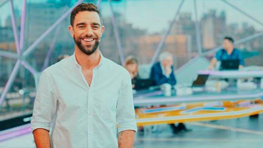 Diego Poggi se cansó de que hagan pis en la puerta de su casa y los escrachó