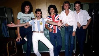 El Dios del fútbol es argentino: ¿Cómo fue el día que Diego Maradona conoció a Freddie Mercury?