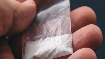 Fue a comprar cocaína pero le dieron jabón en polvo: se fue a quejar y lo echaron a los tiros
