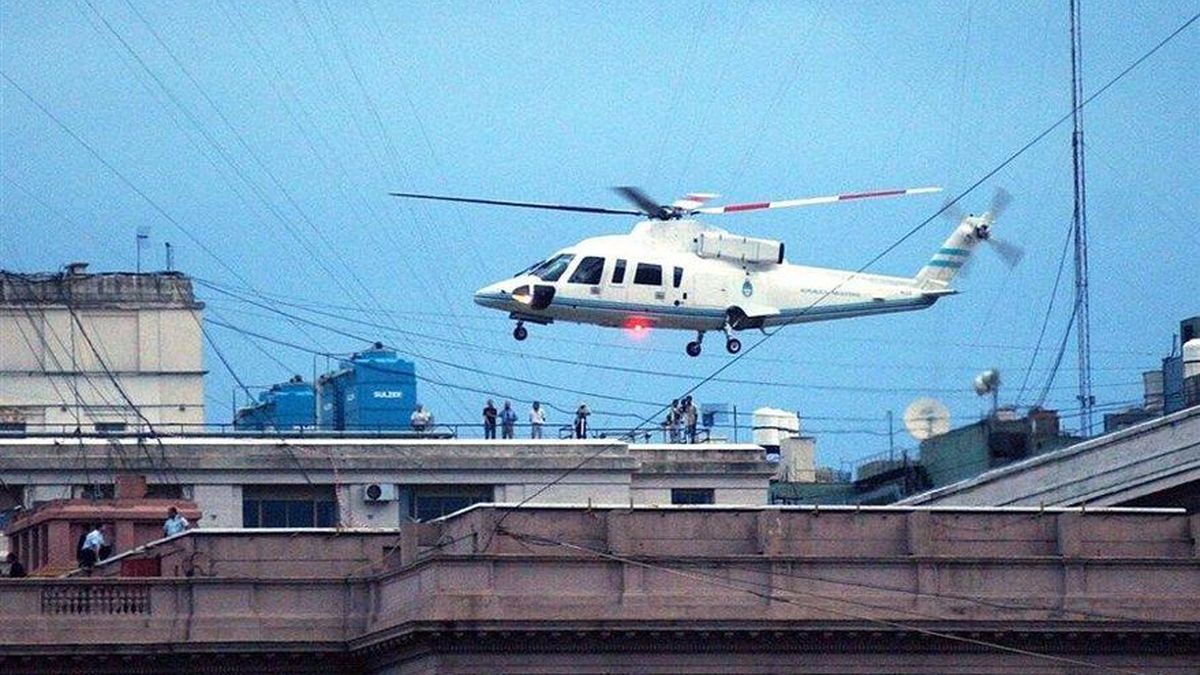 Crisis De 2001: El Video De La Salida De De La Rúa En Helicóptero Y La ...