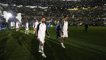 Despedida de Riquelme: así fue el increíble recibimiento a Lionel Messi en la Bombonera. Despedida de Riquelme: así fue el increíble recibimiento a Lionel Messi en la Bombonera.