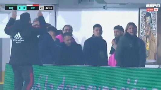 Tenso cruce entre Beccacece y Gallardo: se dijeron de todo y el DT del Halcón se fue expulsado