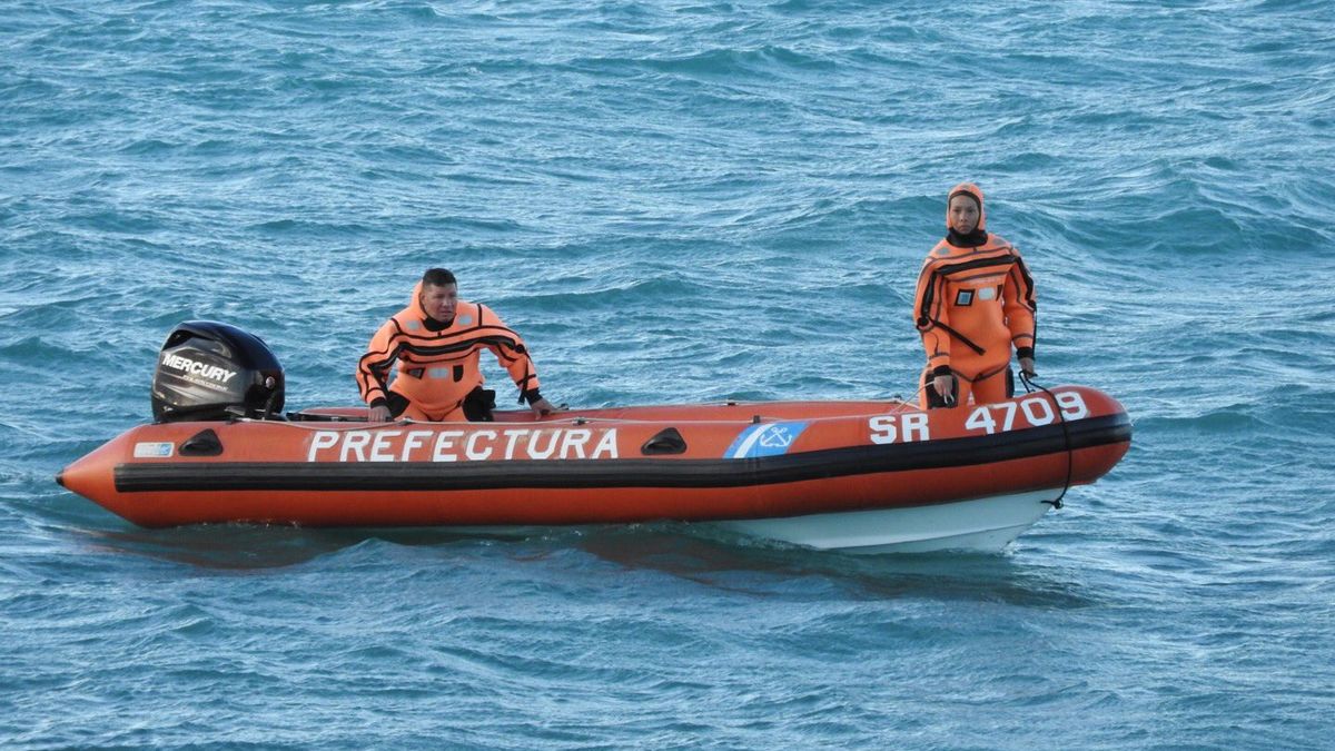 El Calafate: deseperada busqueda de un kayakista desaparecido en aguas de Lago Argentino