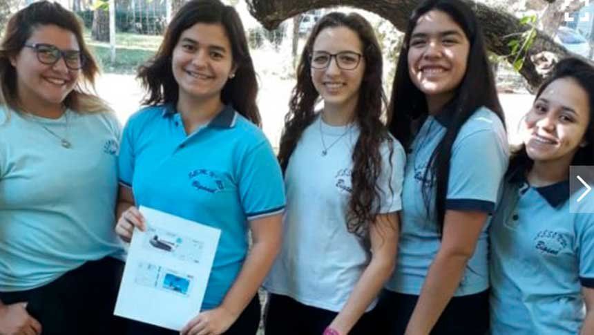 Alumnas de un colegio diseñaron un billete para homenajear al submarino ARA San Juan