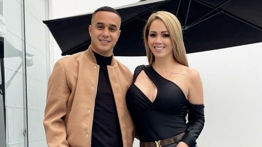 Un futbolista le fue infiel a su pareja y le pidió perdón con un desesperado gesto en pleno partido