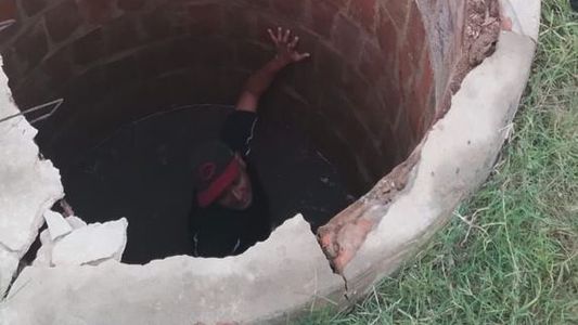 Estaba borracho y cayó en un aljibe: lo tuvieron que sacar los Bomberos