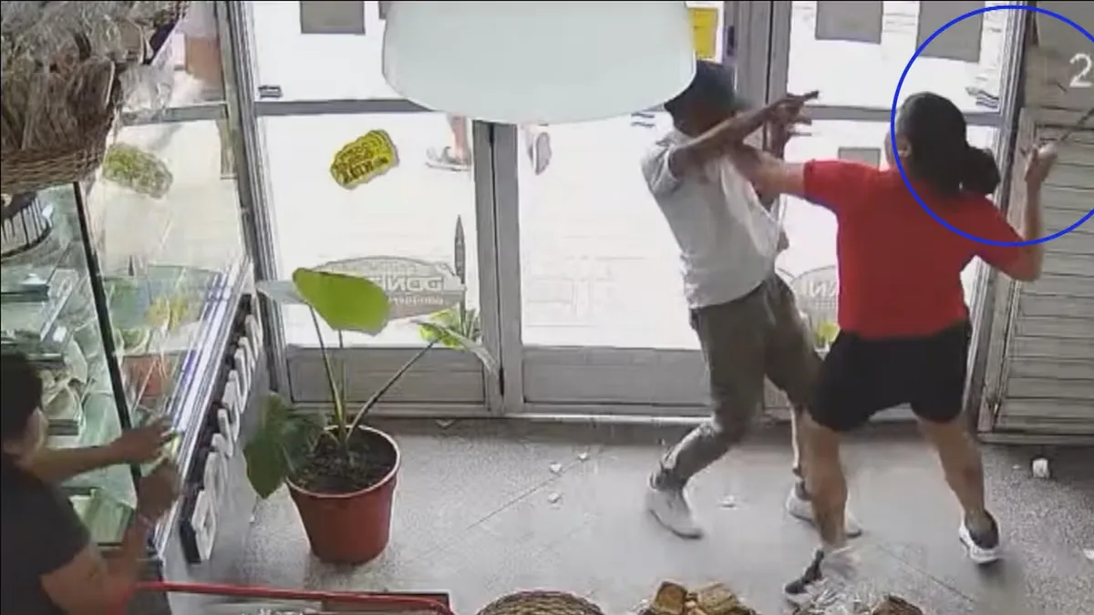 La compa&ntilde;era de Tatiana se enfrent&oacute; al ladr&oacute;n con la cuchilla de cortar el pan de miga.