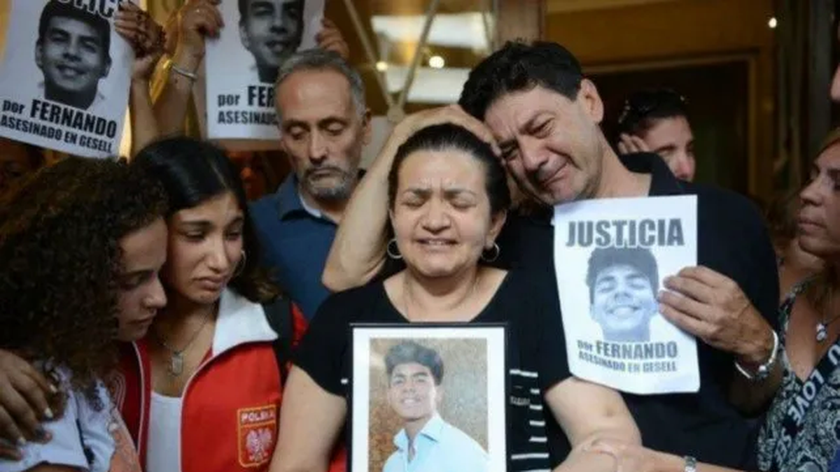 El padre de Fernando Báez Sosa pidió perpetua para los acusados de matar a su hijo a la salida de un boliche en Villa Gesell