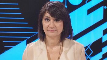 María Laura Santillán posó en bikini y se comparó con Jennifer López: No te tengo miedo