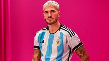 Salió a la luz la verdad sobre la polémica foto de Rodrigo de Paul con una sustancia ilegal sobre su teléfono