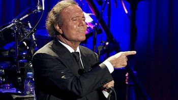 Examen de ADN confirmó paternidad de Julio Iglesias