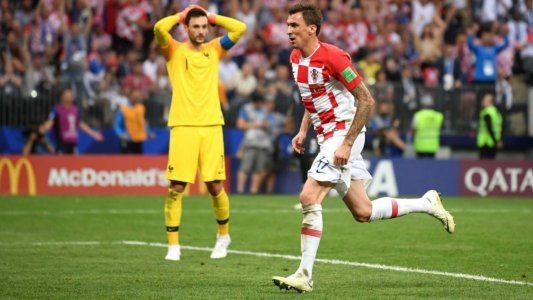 Lloris protagonizó el error más grosero del Mundial, pero al final Francia no lo sufrió