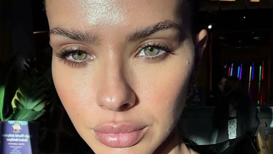 El incómodo episodio que vivió la China Suárez en el estadio del Galatasaray: No me deja...