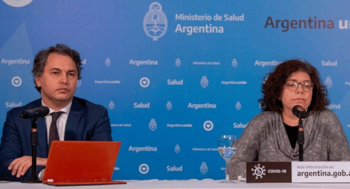 Alejandro Salvador Costa y Carla Vizzotti.
