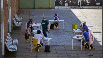 El regreso a las aulas: cómo son los protocolos en Ciudad y Provincia para el inicio de clases presenciales