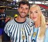 Kelsi, la novia inglesa de Marcos Senesi, confesó a quién alentará en Argentina - Inglaterra: Situación loca