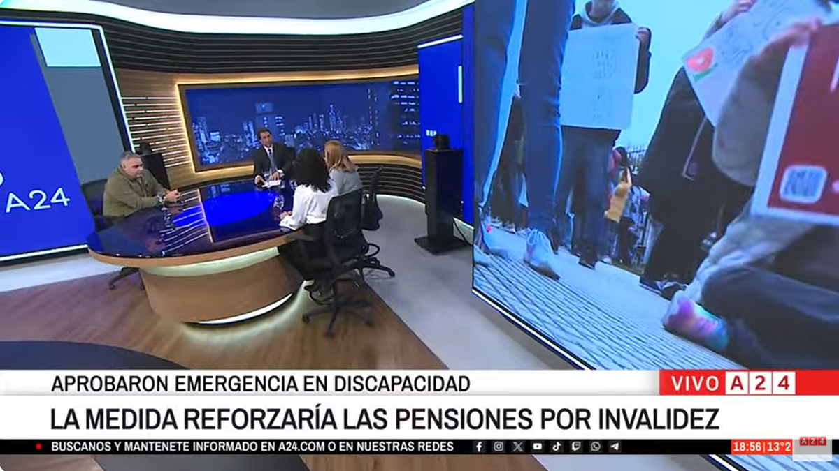 Representantes de instituciones y profesionales del secotr reclamaron un aumento.
