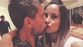 El Chato Prada le cumple todos los deseos a Lourdes Sánchez