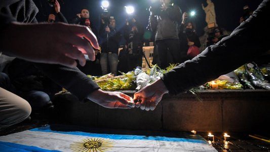 Reanudaron las operaciones de búsqueda del avión en el que viajaba Emiliano Sala