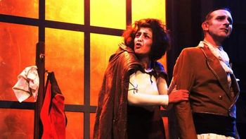 Teatro: última función de Otra Noche En El Castillo o la vida y la muerte y su irónico sentido del humor ( la Dos!) será el viernes 27 de octubre, a las 21. (Foto: Alternativa Teatral).