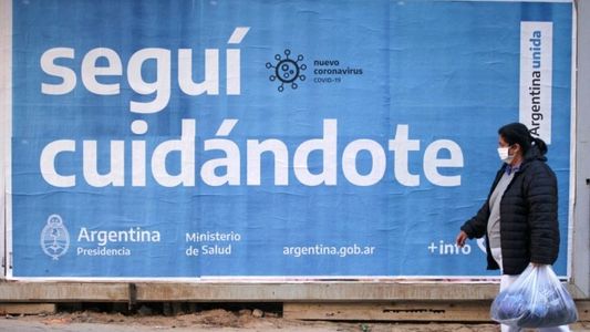 La cantidad de casos de coronavirus bajó un 98% desde el pico máximo en enero