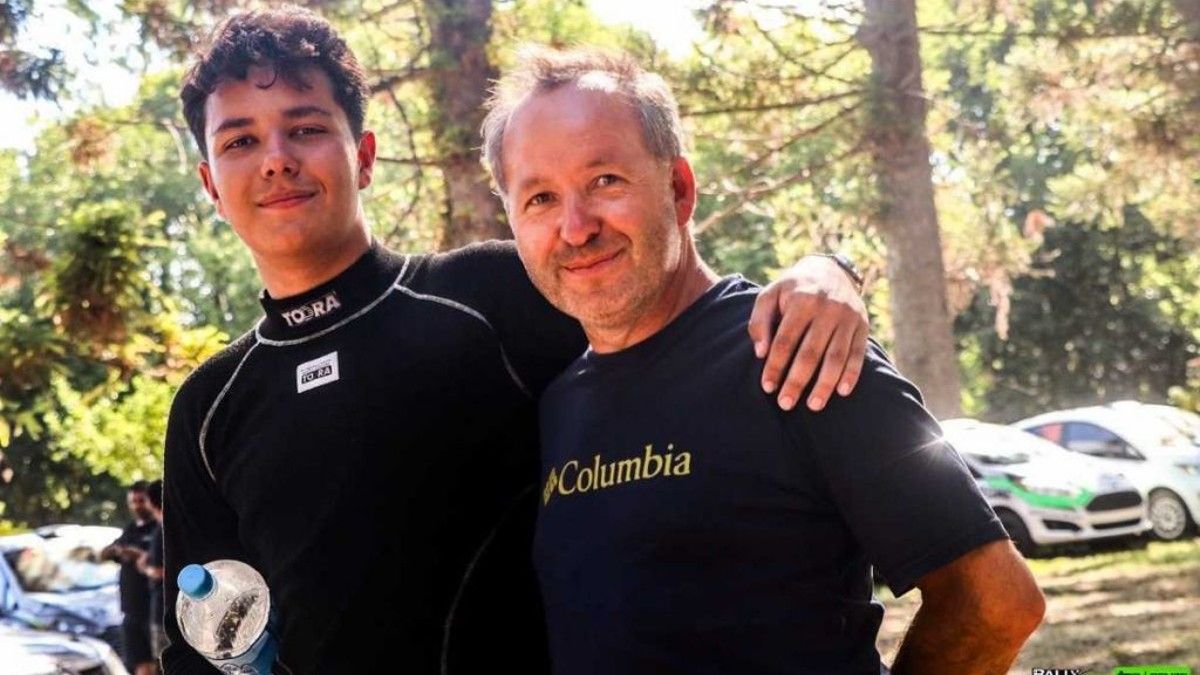 Santos era hijo de Luis Arceluz, un reconocido piloto de rally argentino.