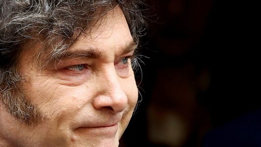 Tras anunciar la salida de la Argentina de la OMS, Milei prepara una denuncia ante la CPI