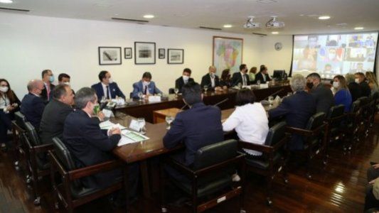 Una guerra política por las vacunas hace más mortal la pandemia en Brasil